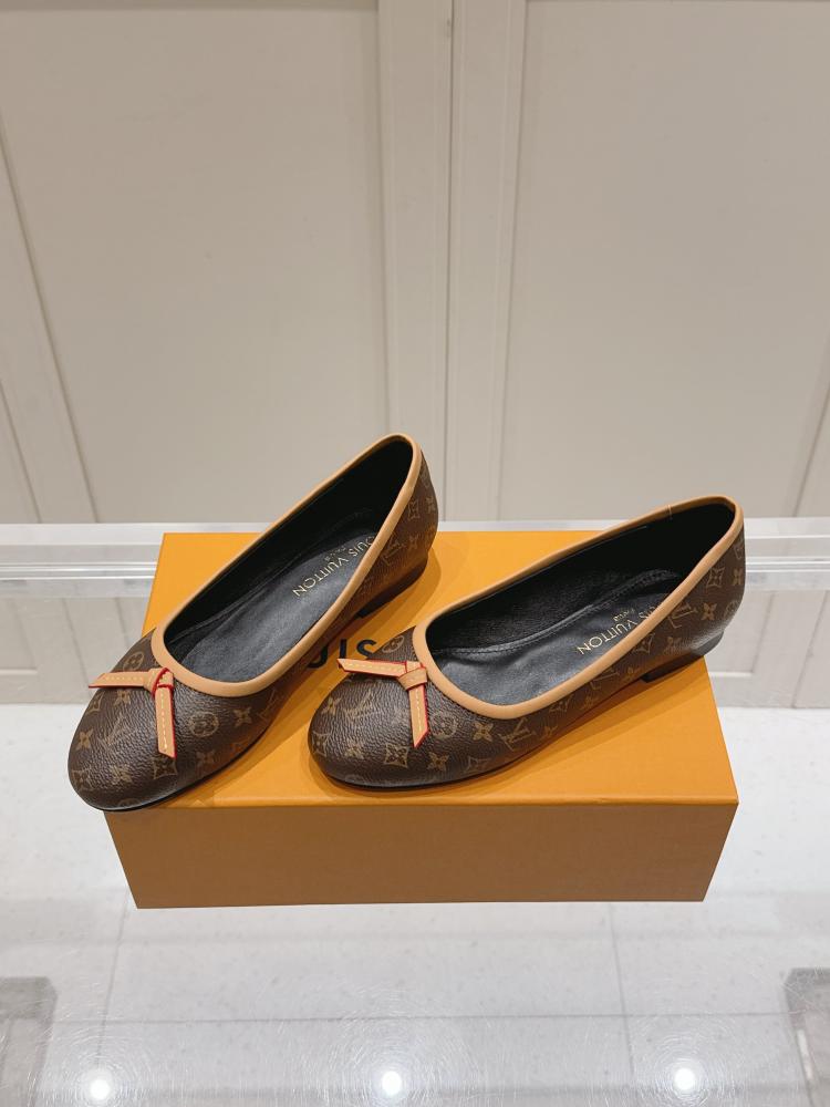 Louis Vuitton ballerina shoes