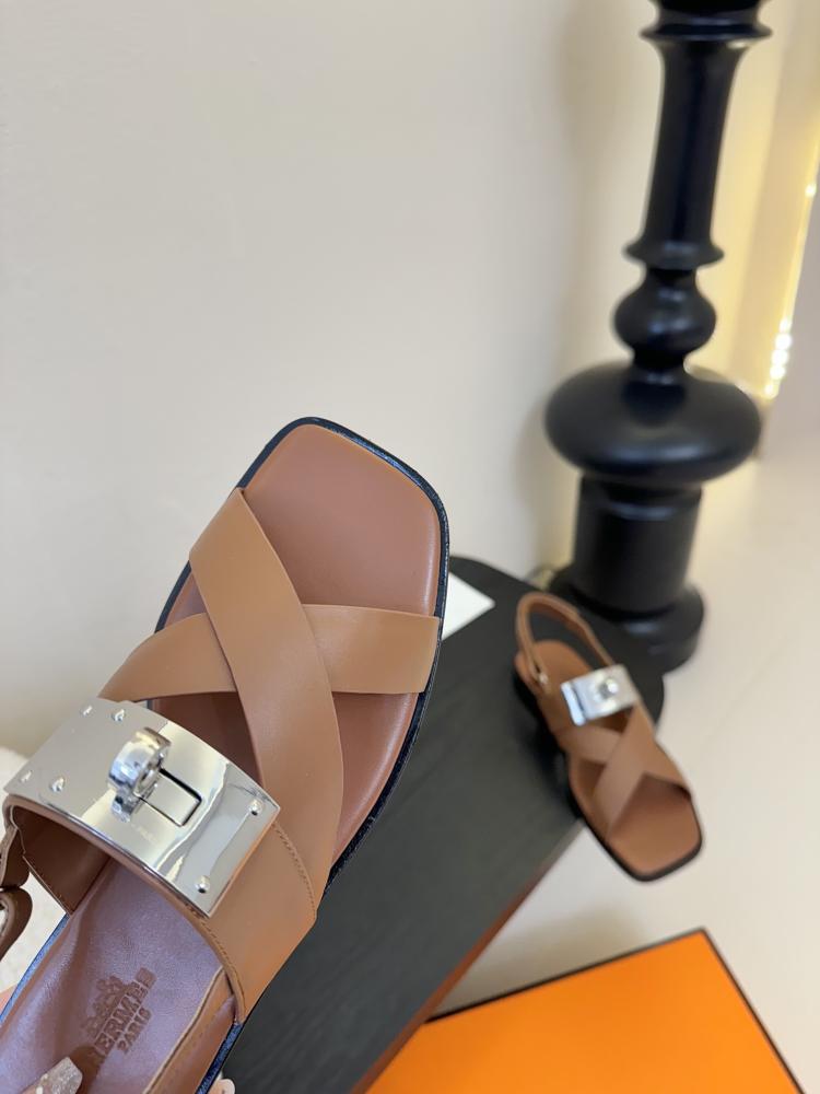 Hermès صندل نسائي من هيرميس