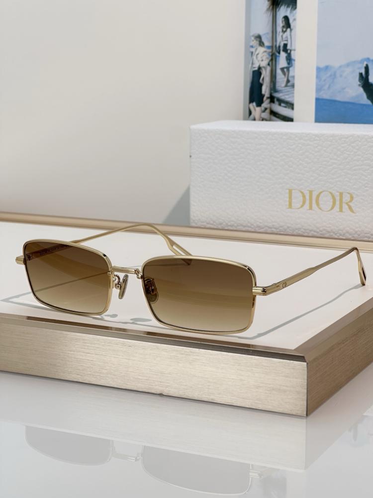 نظارات ديور (DIOR) الطبية