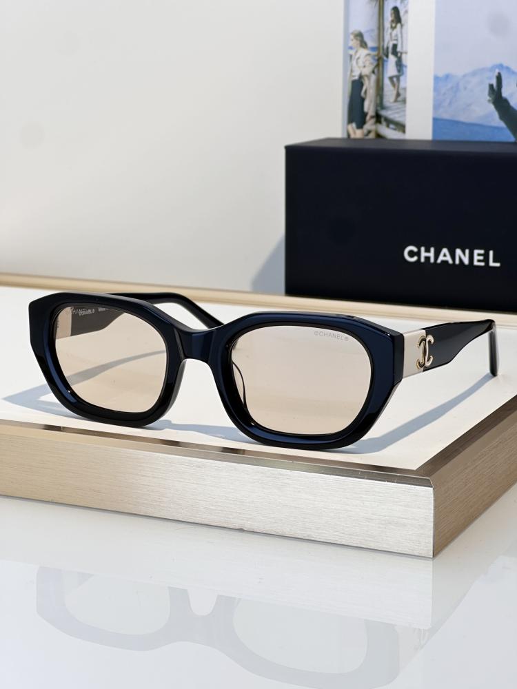 نظارات شانيل (CHANEL)