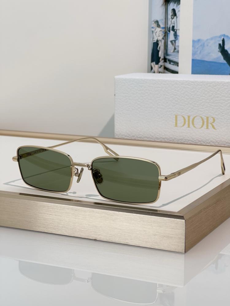 نظارات ديور (DIOR) الطبية