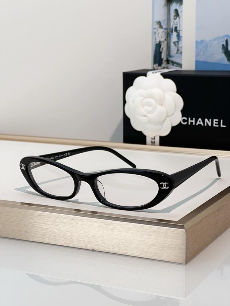 نظارات شانيل (CHANEL) الطبية