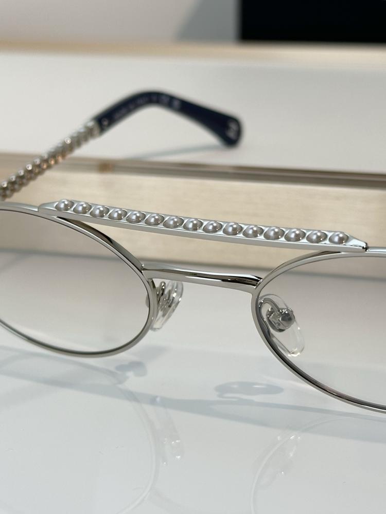 نظارات شانيل (CHANEL)