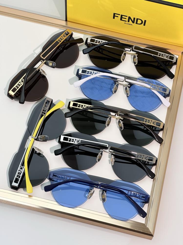 نظارات فندي (FENDI)