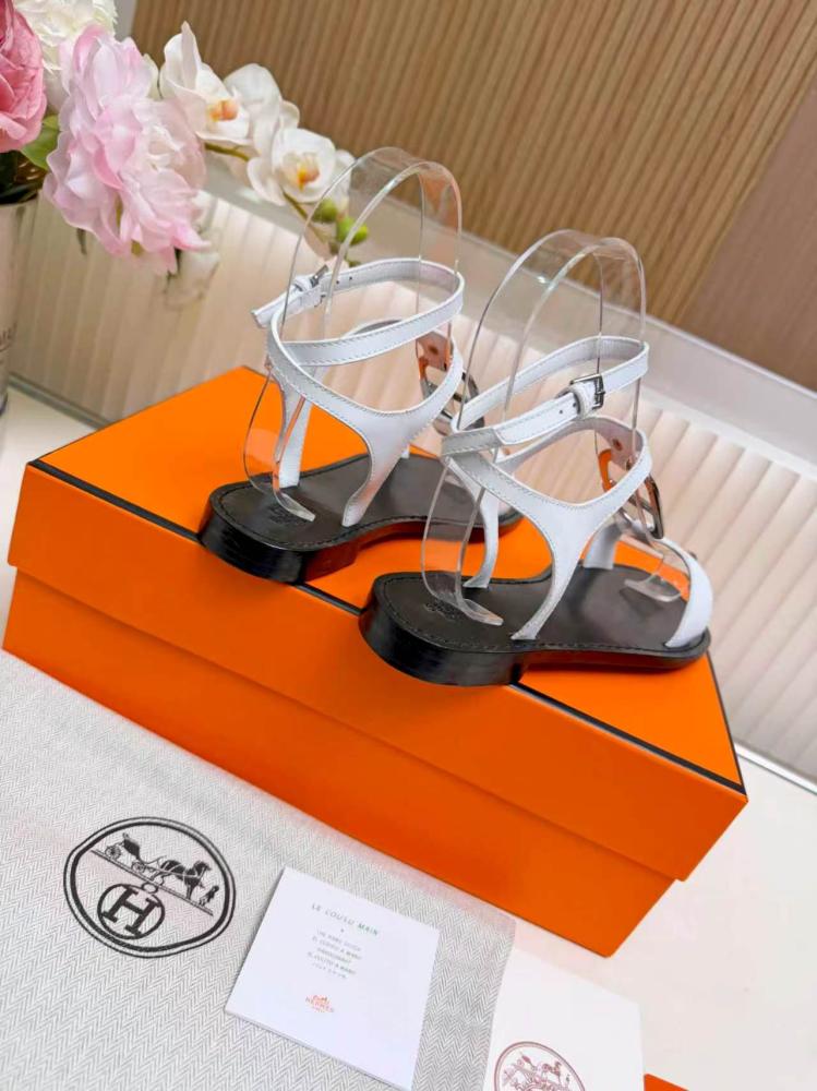 Hermès صندل نسائي من هيرميس