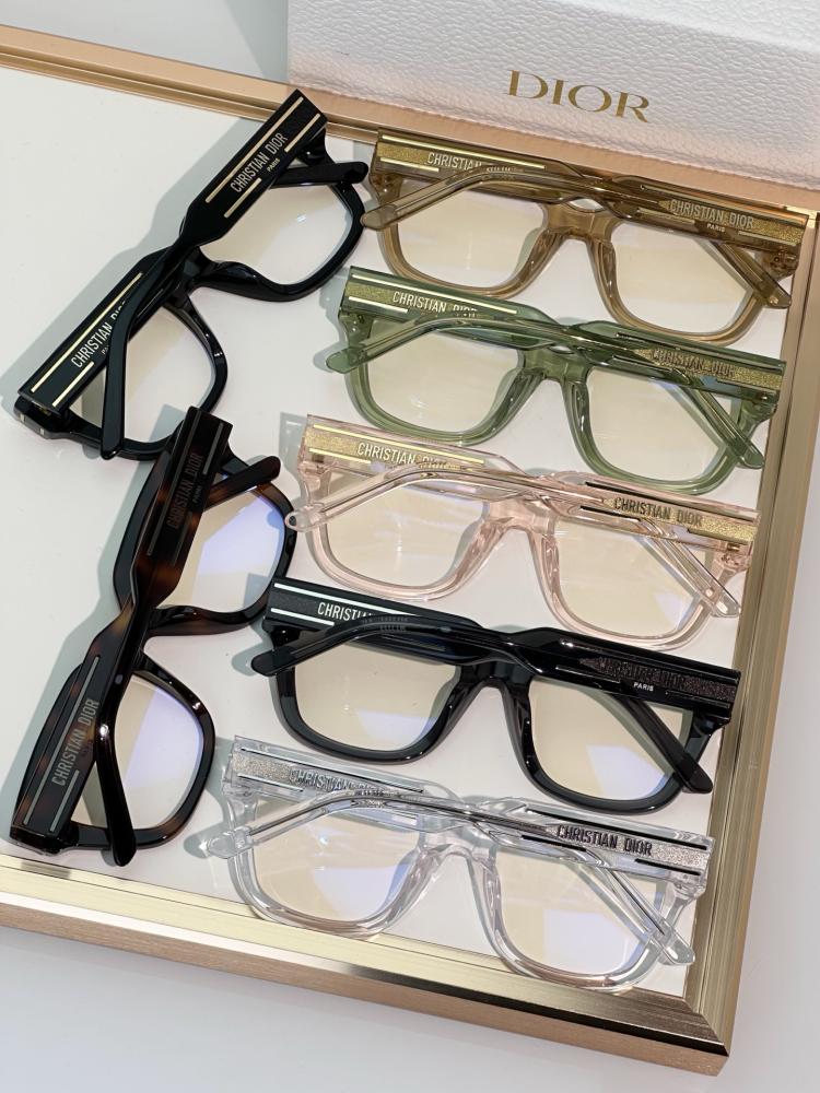 نظارات ديور (DIOR) الطبية