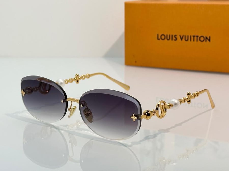 نظارات (LOUIS VUITTON) الشمسية