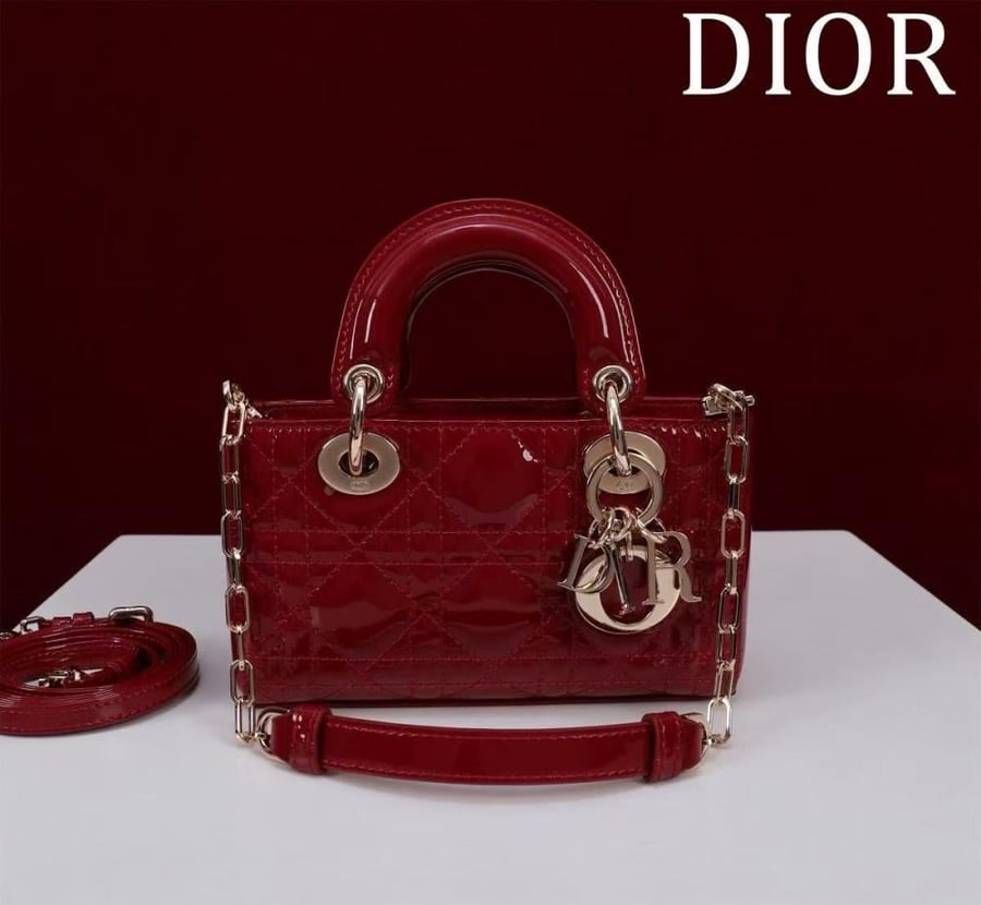 Dior مايكرو