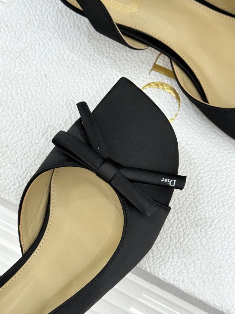 صندل Dior Bow المفتوح من الخلف