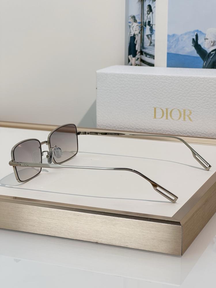 نظارات ديور (DIOR) الطبية