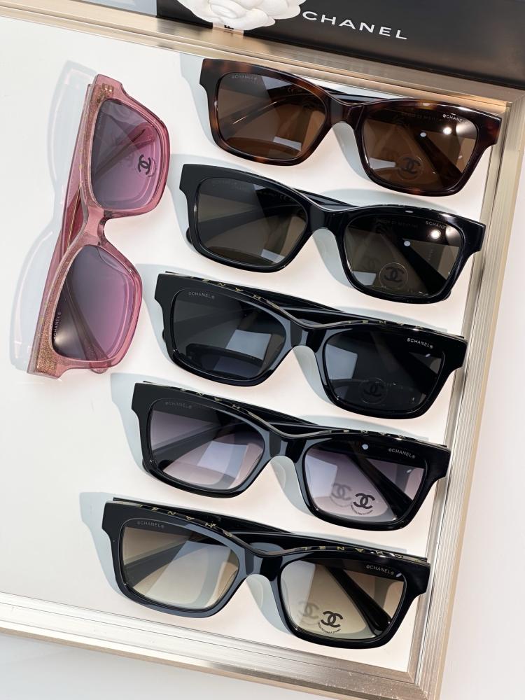 نظارات شانيل (CHANEL) الشمسية