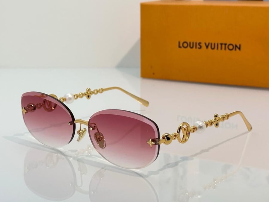 نظارات (LOUIS VUITTON) الشمسية