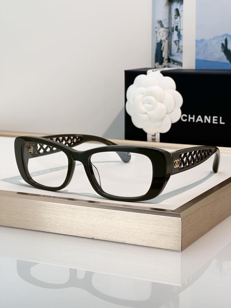 نظارات شانيل (CHANEL) الطبية