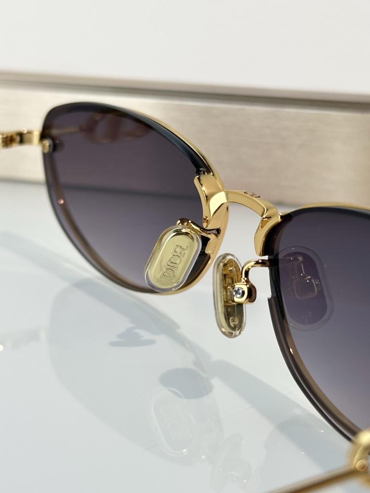 نظارات ديور (DIOR)