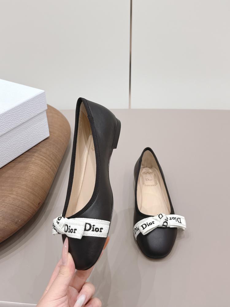 صندل Dior