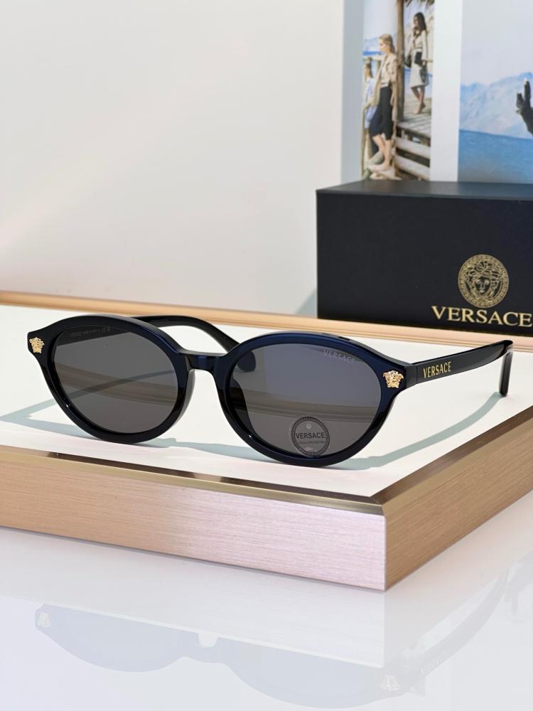 نظارات شمسية من فيرساتشي (Versace)