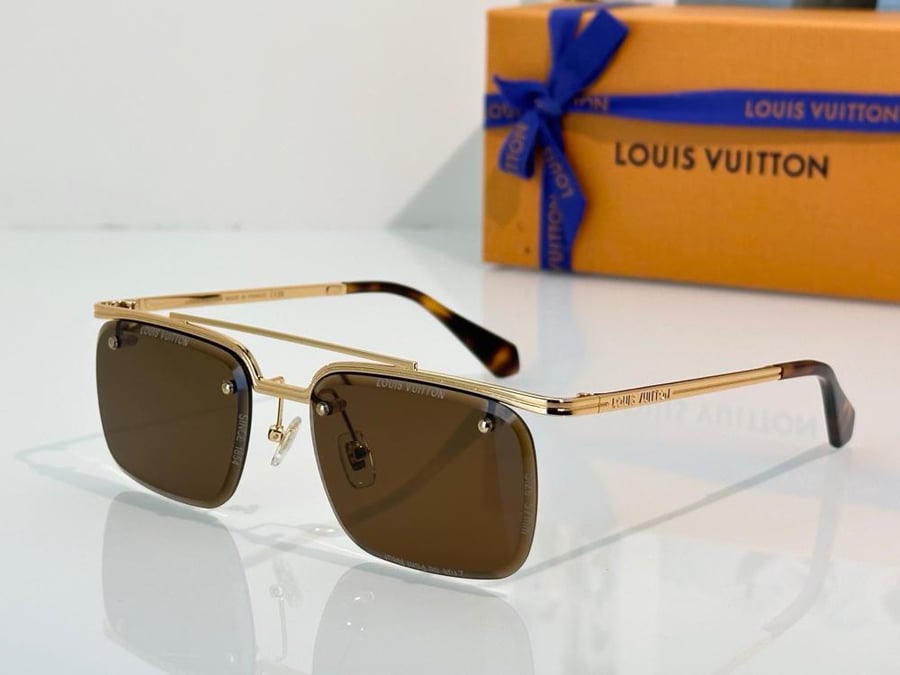 نظارات (LOUIS VUITTON) الشمسية