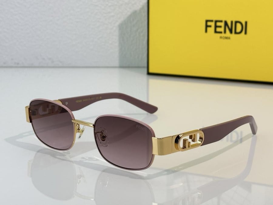 نظارات فندي (FENDI)