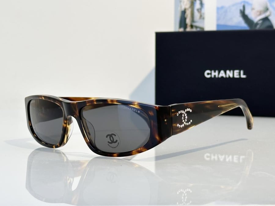 نظارات شانيل (CHANEL)