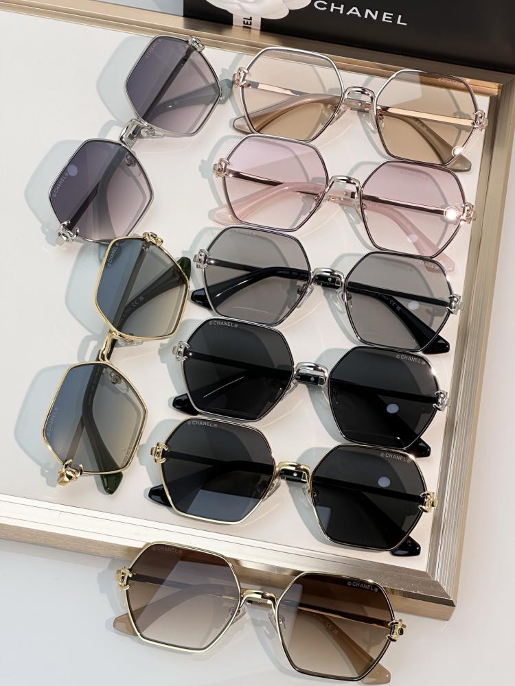 نظارات شانيل (CHANEL)