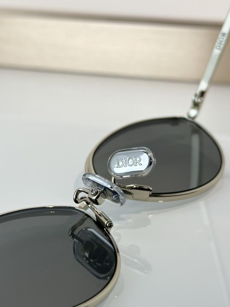 نظارات ديور (DIOR) الشمسية