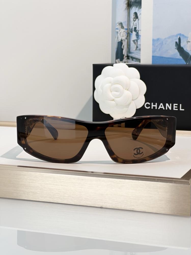 نظارات شانيل (CHANEL) الشمسية