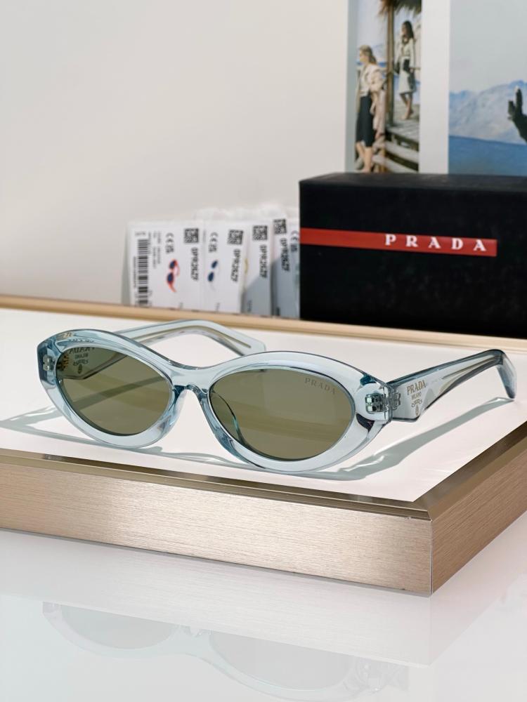 نظارات برادا (PRADA) الشمسية