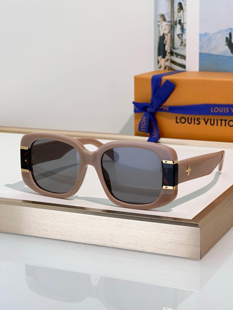 نظارات (LOUIS VUITTON) الشمسية