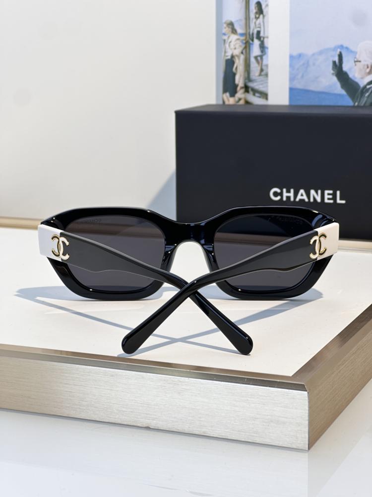 نظارات شانيل (CHANEL)