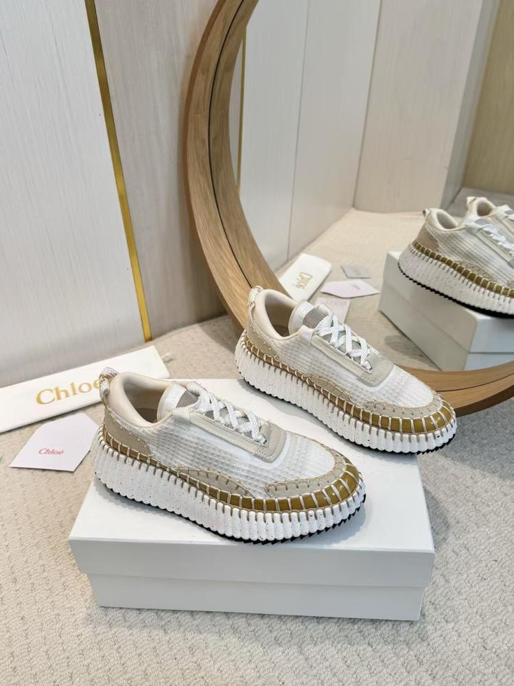 حذاء Chloé الرياضي