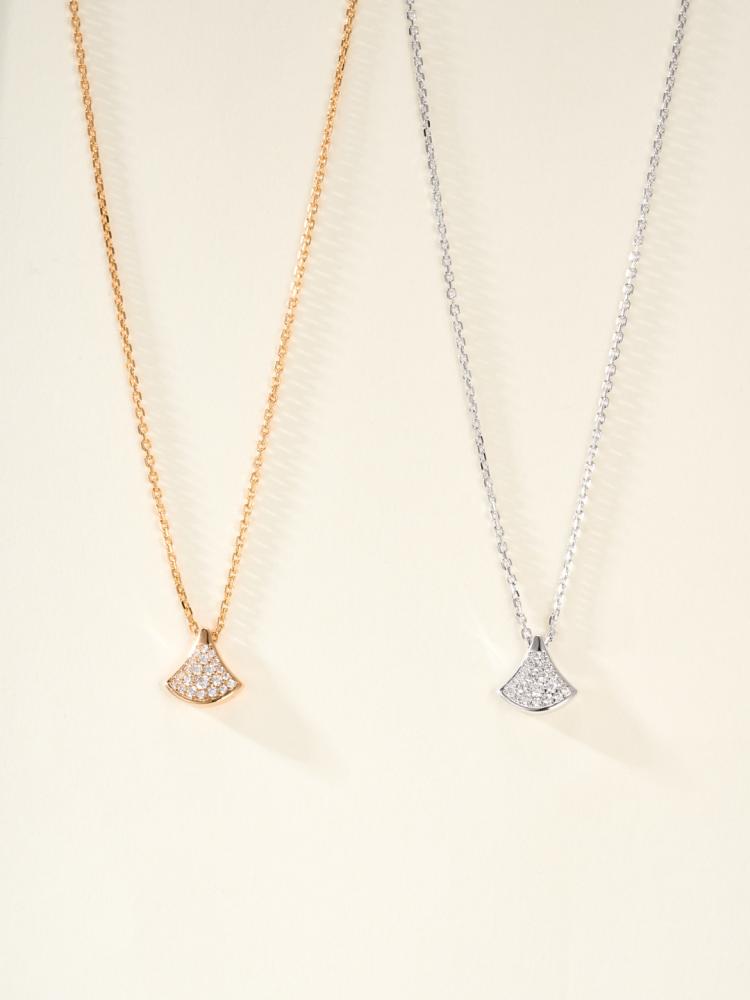 قلادة بولغري (Bulgari)
