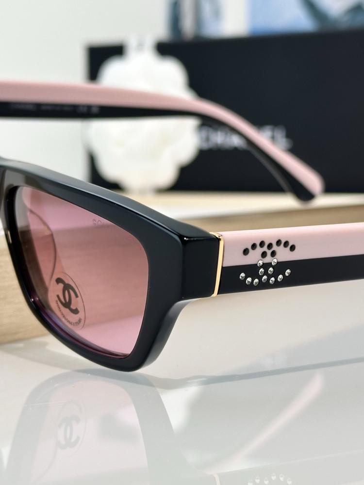 نظارات شانيل (CHANEL)