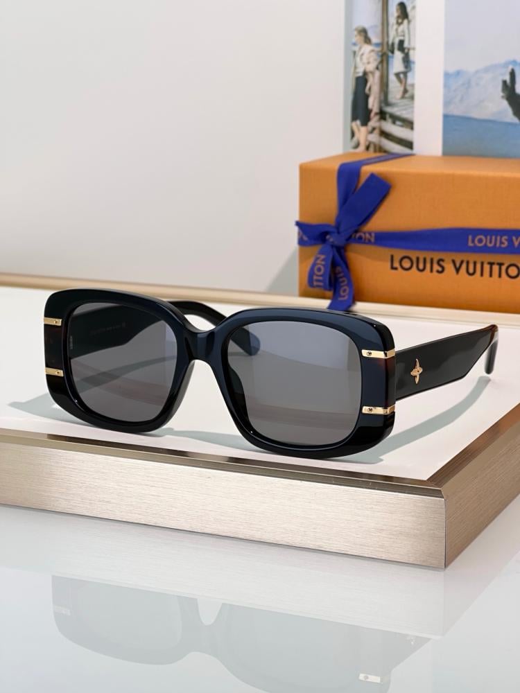 نظارات (LOUIS VUITTON) الشمسية