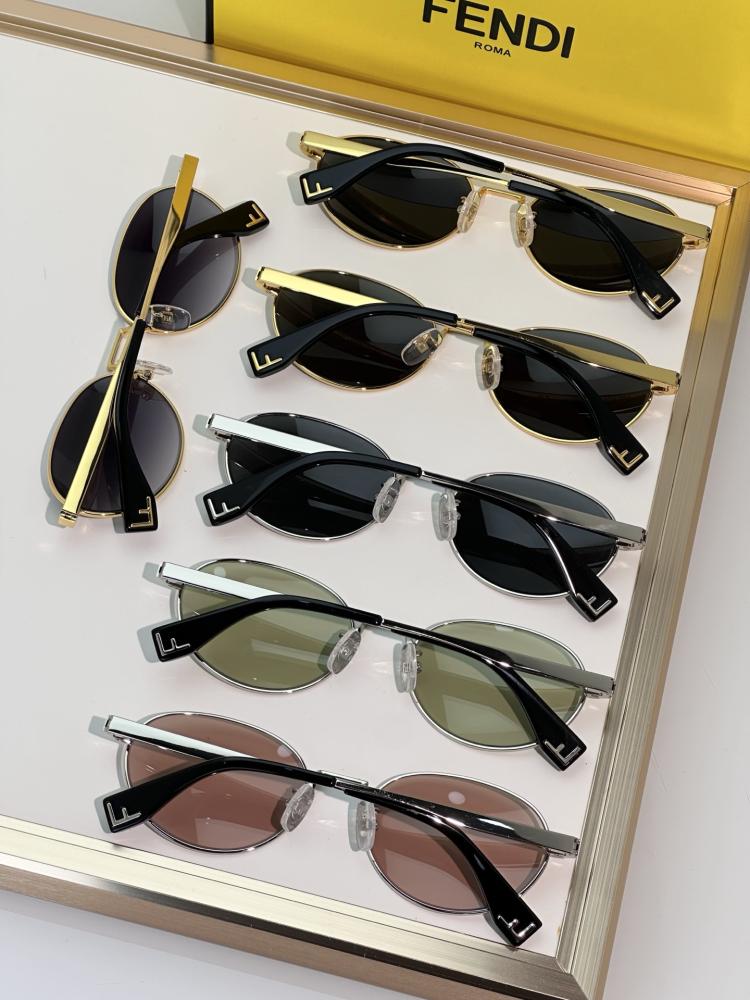 نظارات فندي (FENDI)