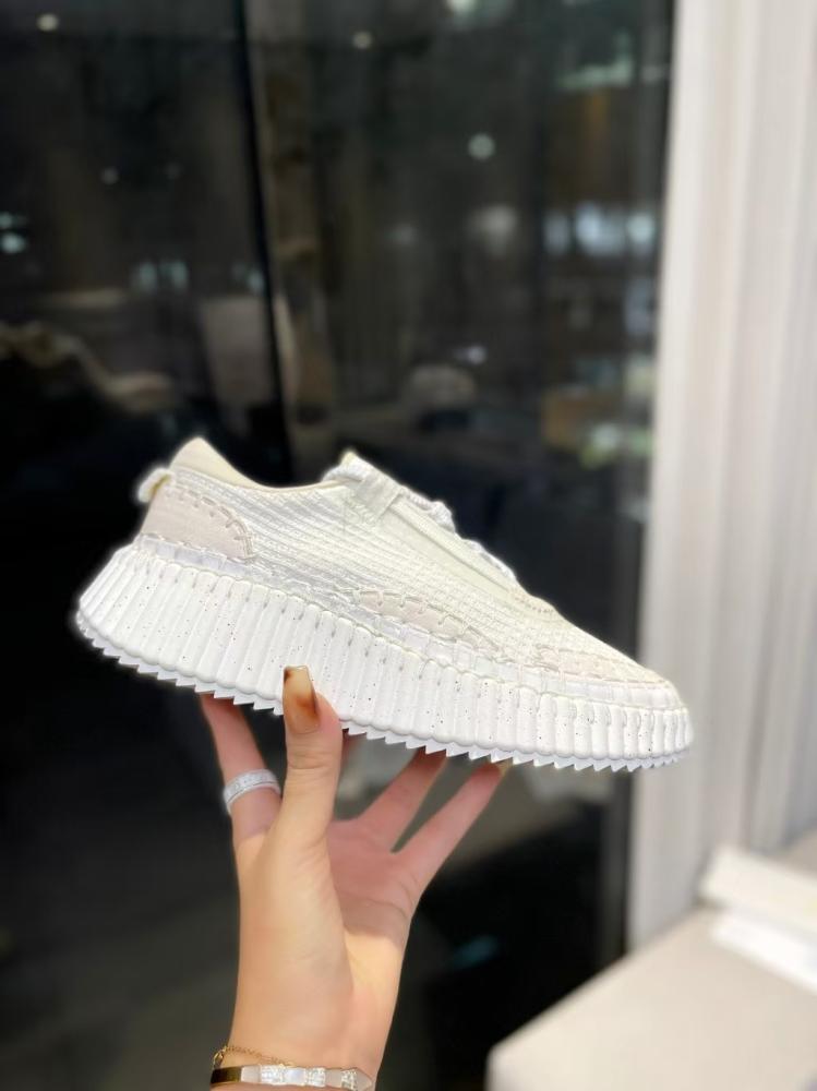 حذاء Chloé الرياضي