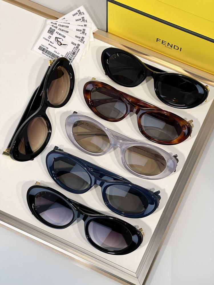 نظارات فندي (FENDI)