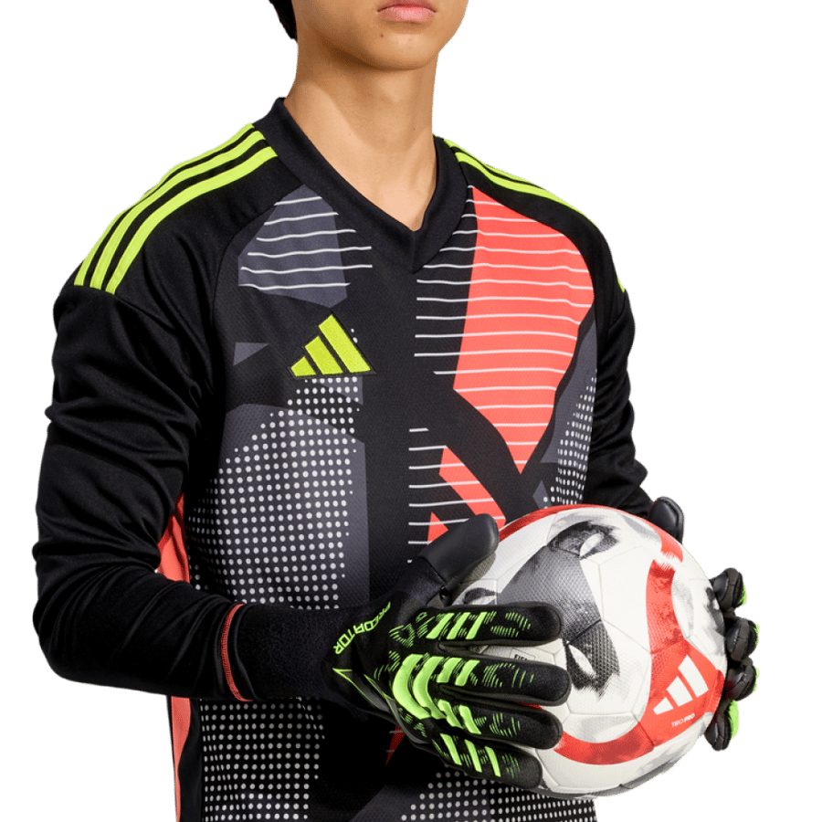 Adidas Predator Pro glove