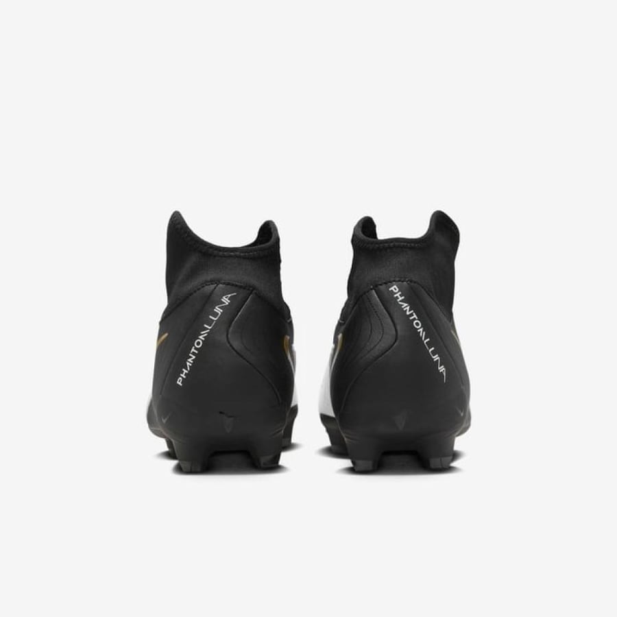 Nike Phantom Luna Academy FG shoe