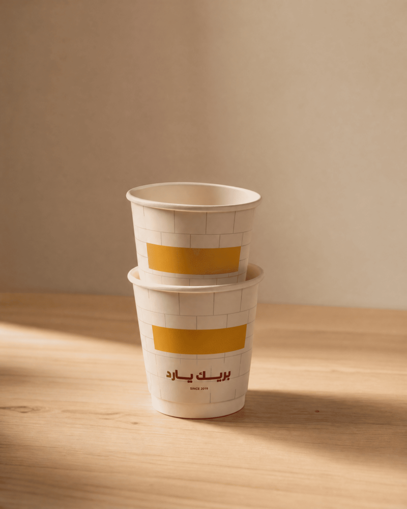 كوب قهوة ورقي