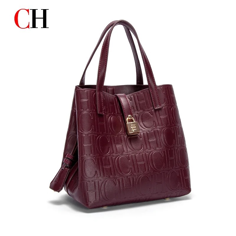 شنطة  يد نسائية ماركة  CH