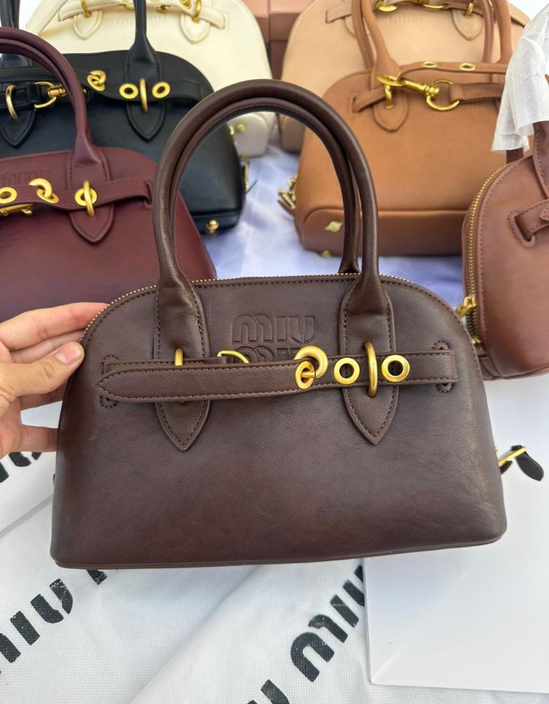 شنطة ميو ميو هاي كواليتي