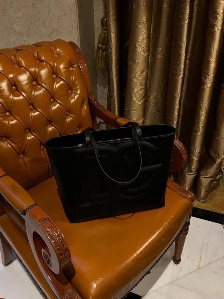 شنطه D&G سوداء