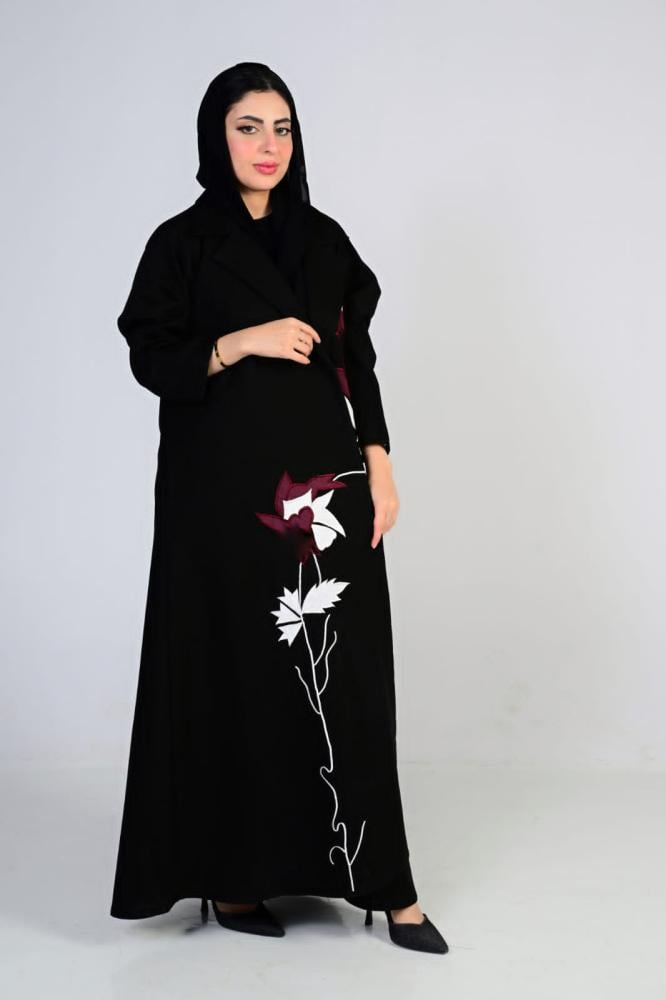 عباية تطريز ورد قصه كلوش