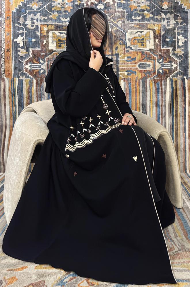 عبايه سكينه بقماش سيراميك اندنوسي وتطريز سحر