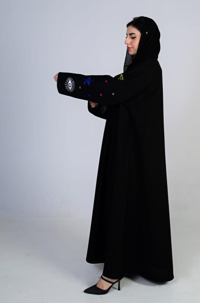 عباية تطريز علي الكم  قصه نص كلوش