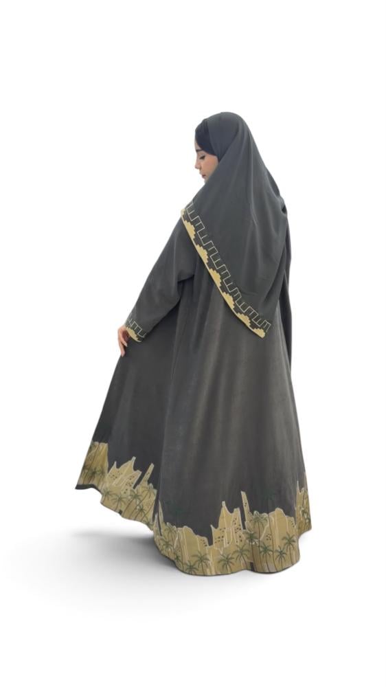 عباية اليوم الوطني