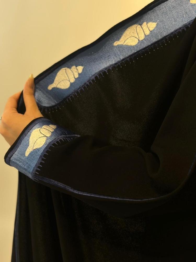 عبايه سدل بقماش كريب الرياض وتطريز