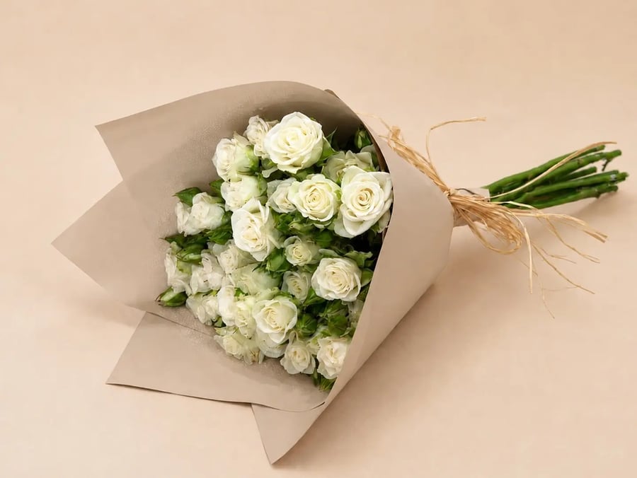 سبري أبيض من AWE FLORAL