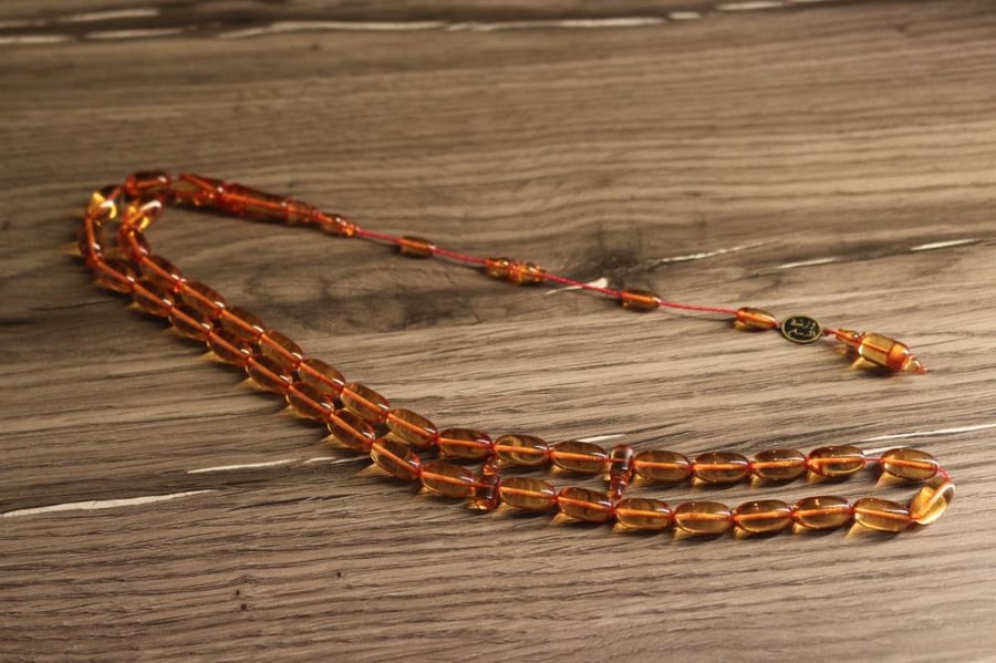 Transparent honey-colored invoice 41 beads