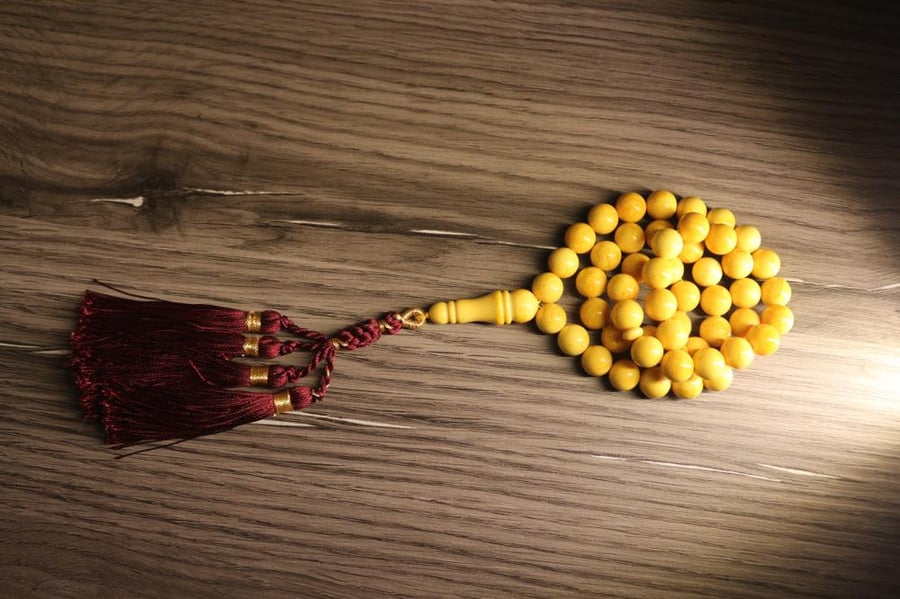 Amber Polish soil 52 beads 10 mm